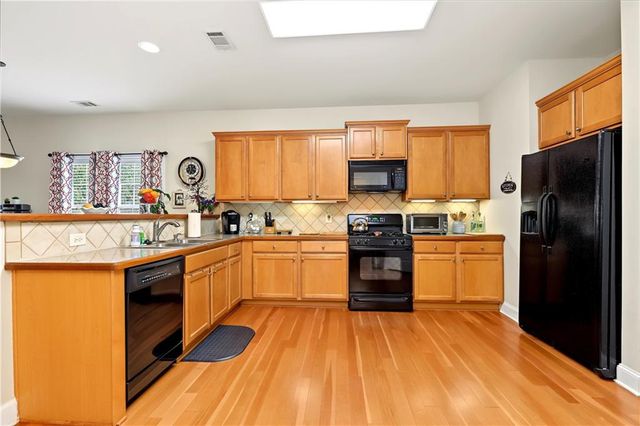 2109 Wicker Wood Way, Snellville, GA 30078