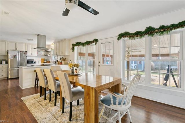 18 S Greenfield AVE, Hampton, VA 23666