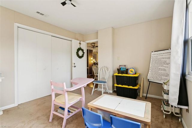 18 S Greenfield AVE, Hampton, VA 23666