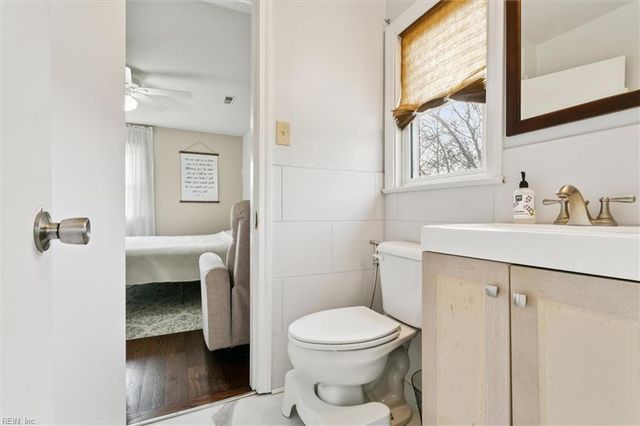 18 S Greenfield AVE, Hampton, VA 23666