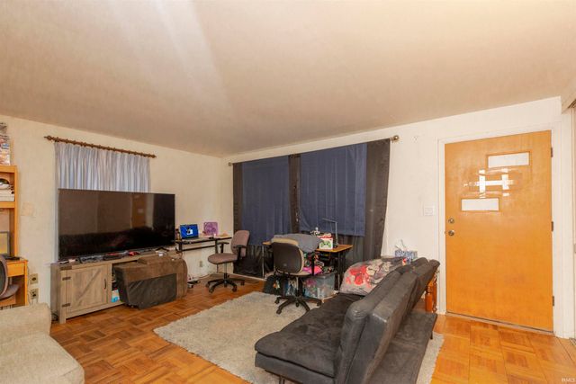 51894 Indiana State Route 933, South Bend, IN 46637