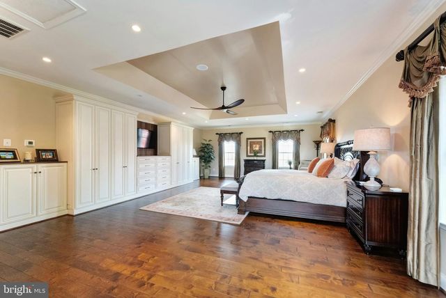 19746 WILLOWDALE PL, Ashburn, VA 20147