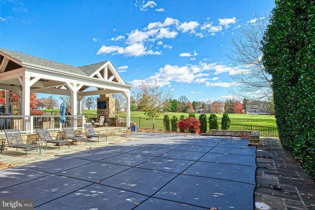 19746 WILLOWDALE PL, Ashburn, VA 20147