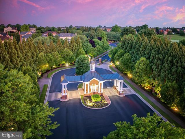 19746 WILLOWDALE PL, Ashburn, VA 20147