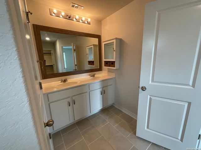 14110 Minette, San Antonio, TX 78253