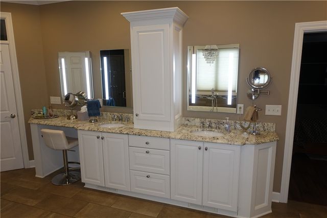 5 Blue Pine Circle, Penfield, NY 14526