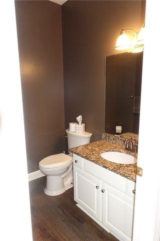 5 Blue Pine Circle, Penfield, NY 14526