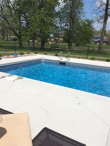 5 Blue Pine Circle, Penfield, NY 14526