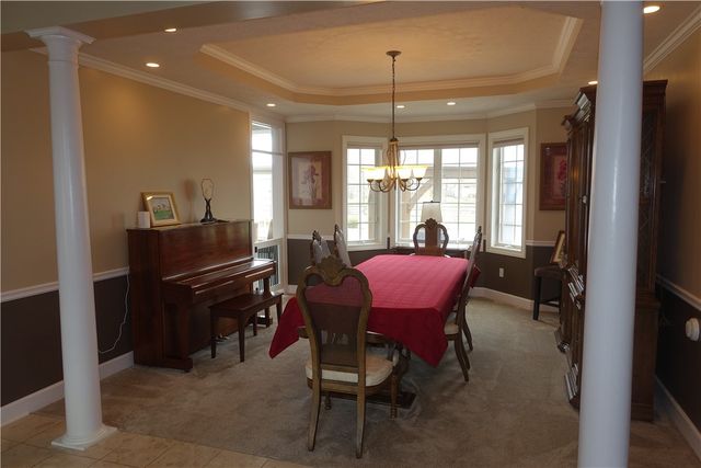 5 Blue Pine Circle, Penfield, NY 14526