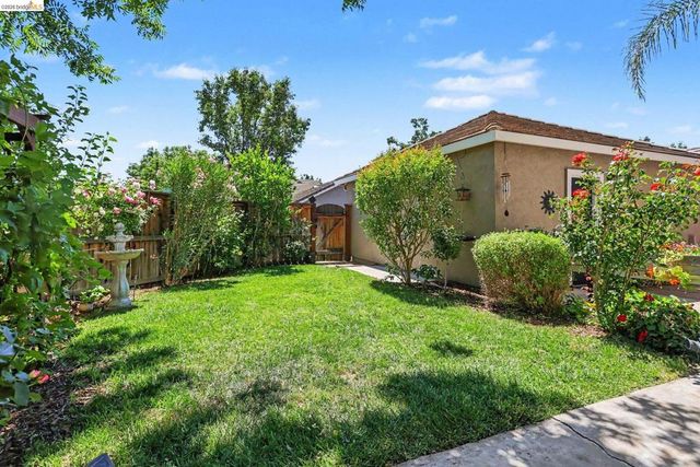 52 Rockwell St, Brentwood, CA 94513