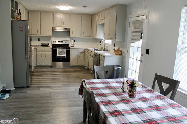 3376 Andrea Lee Court, Snellville, GA 30039