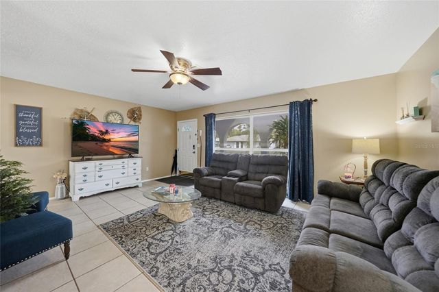 15223 CHAMBERLAIN BOULEVARD, Port Charlotte, FL 33953