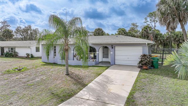15223 CHAMBERLAIN BOULEVARD, Port Charlotte, FL 33953