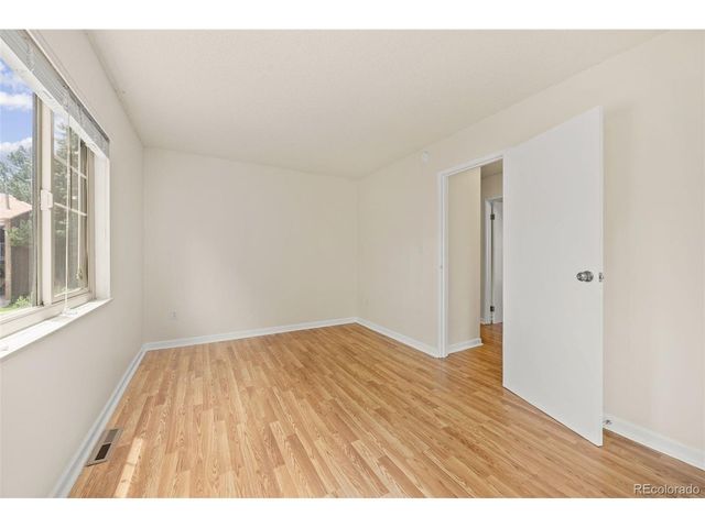 800 W Moorhead Cir E, Boulder, CO 80305