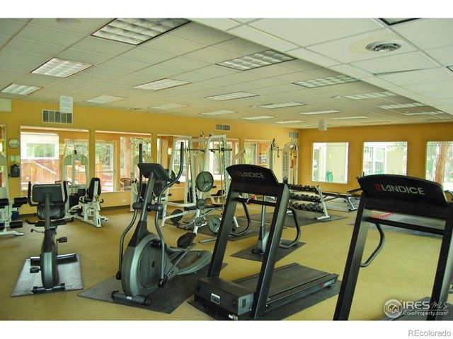 800 W Moorhead Cir E, Boulder, CO 80305