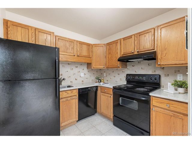 800 W Moorhead Cir E, Boulder, CO 80305