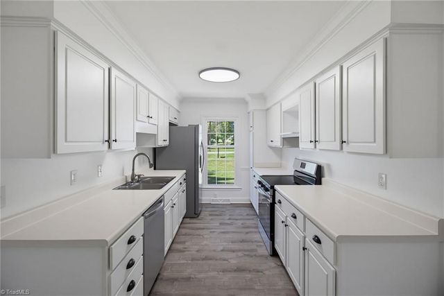 202 Dilworth Road, High Point, NC 27265