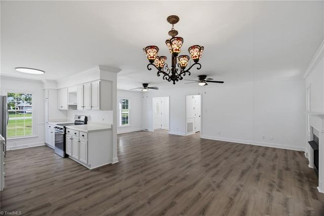 202 Dilworth Road, High Point, NC 27265