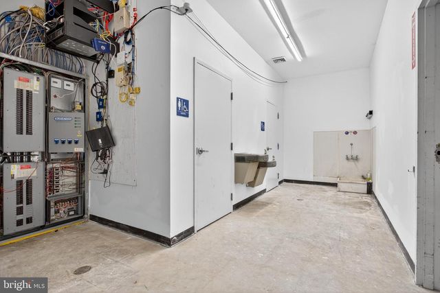 1925-43 W ALLEGHENY AVE, Philadelphia, PA 19132