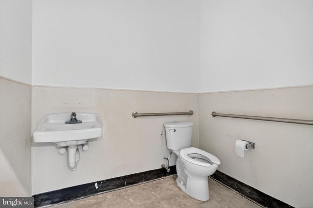 1925-43 W ALLEGHENY AVE, Philadelphia, PA 19132