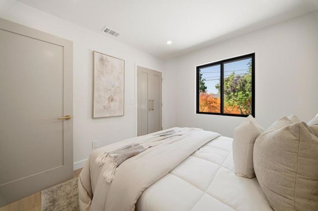 1167 Lynn Way, Sunnyvale, CA 94087