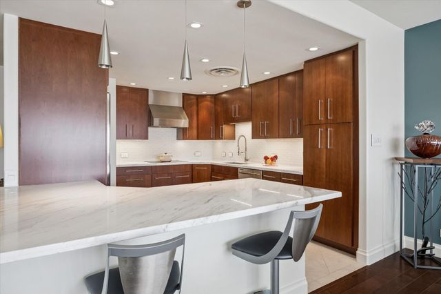 2929 Buffalo Speedway Street A1802, Houston, TX 77098