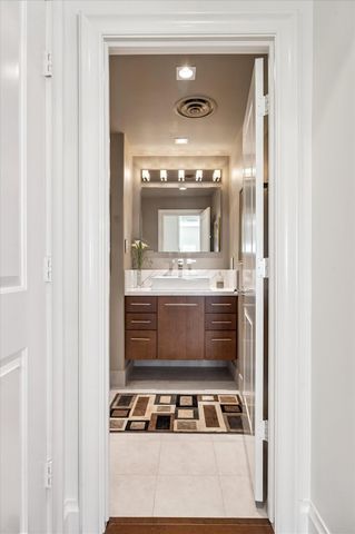2929 Buffalo Speedway Street A1802, Houston, TX 77098