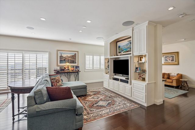 2929 Buffalo Speedway Street A1802, Houston, TX 77098