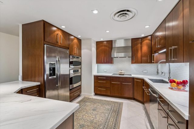 2929 Buffalo Speedway Street A1802, Houston, TX 77098
