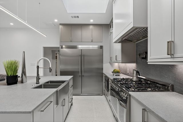 2405 Mesa Drive, Richardson, TX 75080