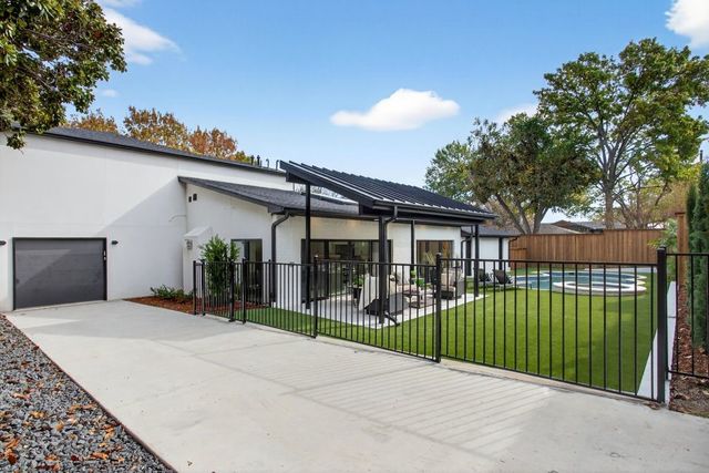 2405 Mesa Drive, Richardson, TX 75080