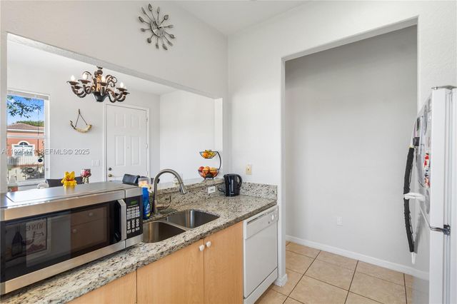 10997 SW 238th TER, Homestead, FL 33032