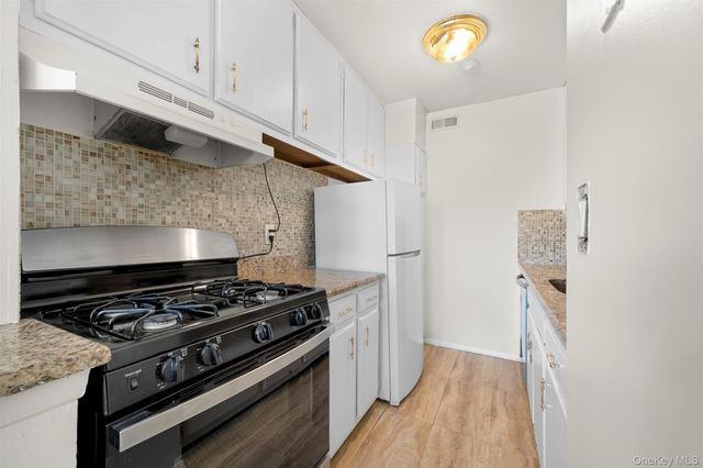 64 Artist Lake Drive, Middle Island, NY 11953