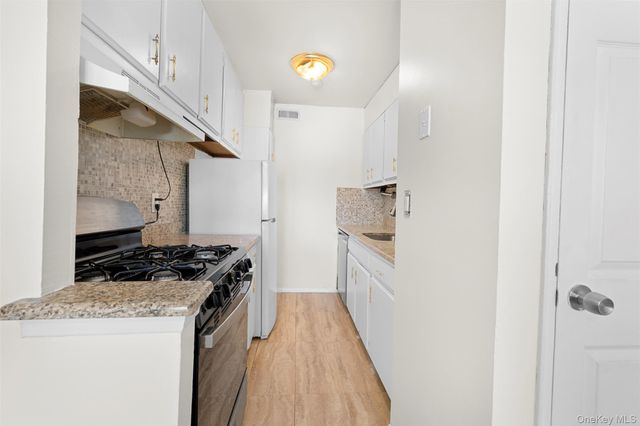 64 Artist Lake Drive, Middle Island, NY 11953