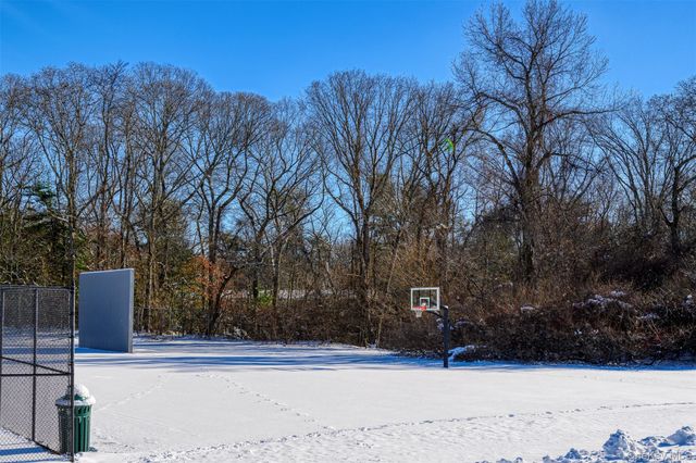 64 Artist Lake Drive, Middle Island, NY 11953