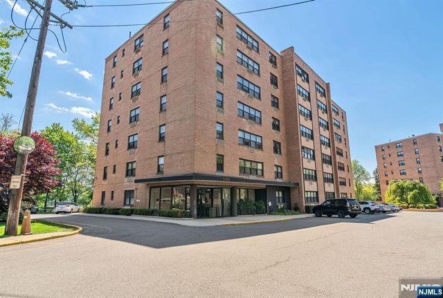 2352 Linwood Avenue 6C, Fort Lee, NJ 07024