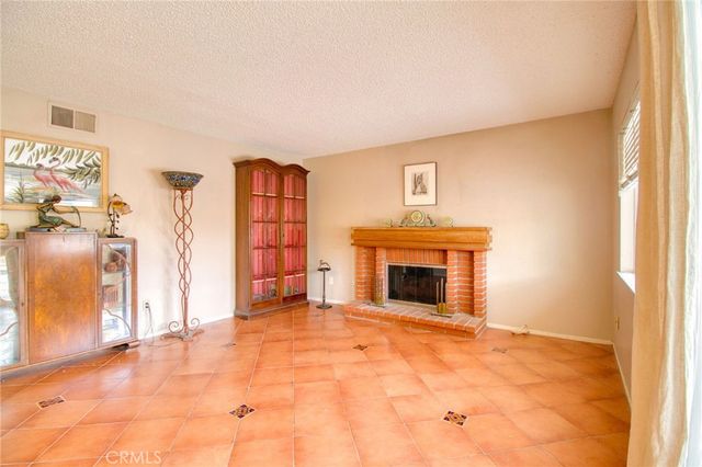 1268 Dale Circle, Corona, CA 92878