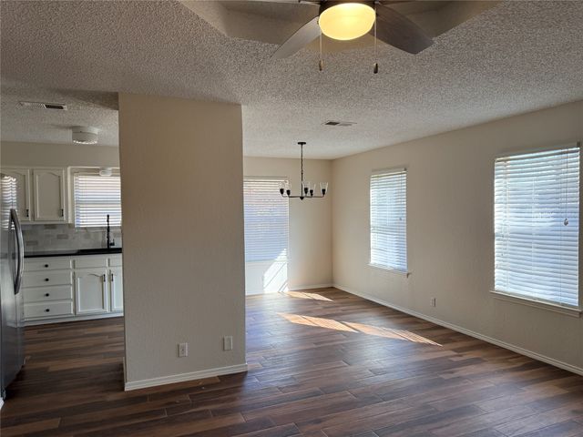 1620 May Street, Denton, TX 76209