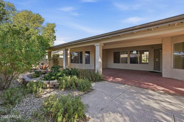 8461 W ROSEMONTE Drive, Peoria, AZ 85382
