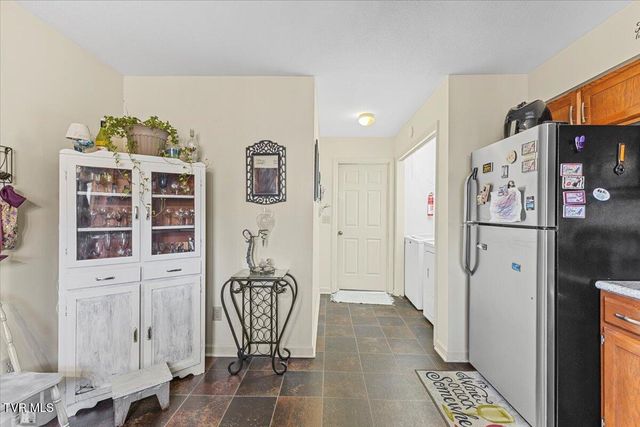 1141 East Timbers E 1141, Greeneville, TN 37745