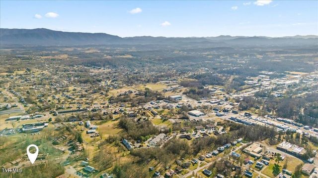 1141 East Timbers E 1141, Greeneville, TN 37745