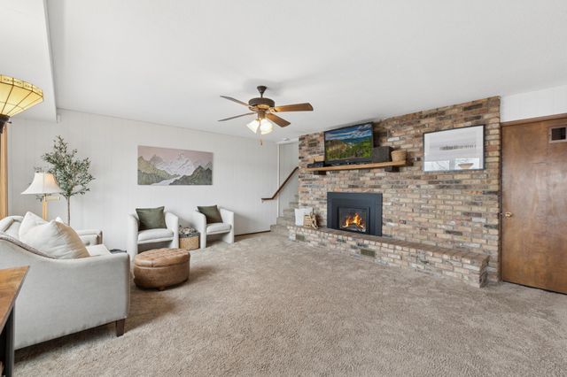 1569 Hansack Ave NE, Saint Michael, MN 55376