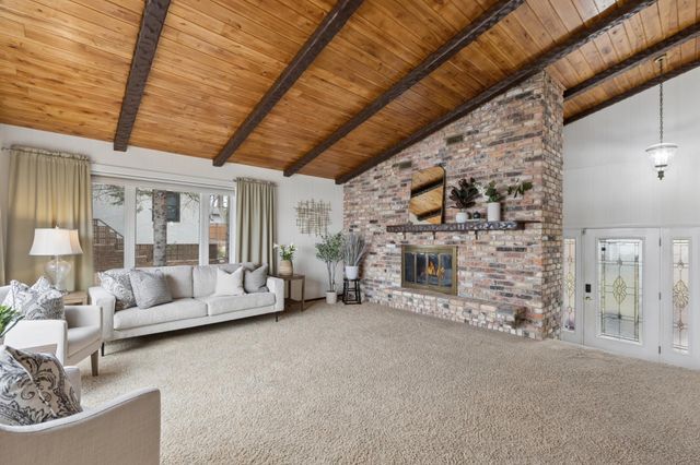 1569 Hansack Ave NE, Saint Michael, MN 55376