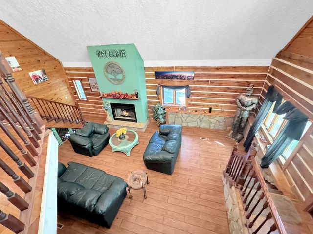 480 Hickman Shores Rd, Dover, TN 37058