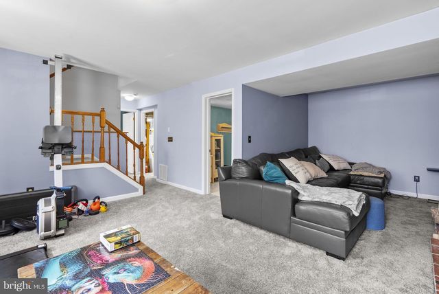 816 VALLEY DR, Crownsville, MD 21032