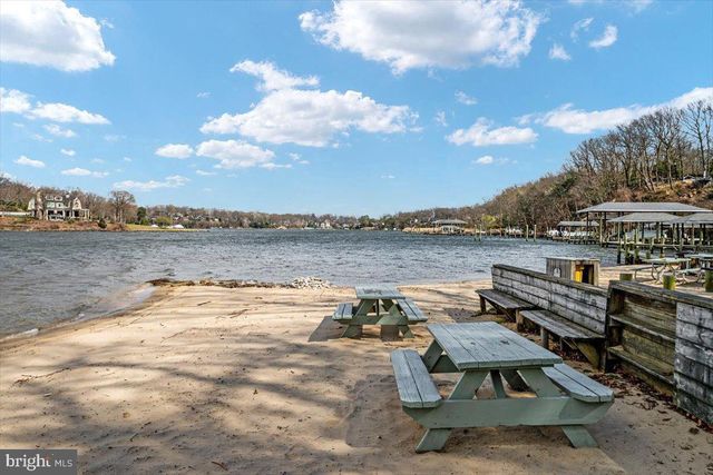 816 VALLEY DR, Crownsville, MD 21032