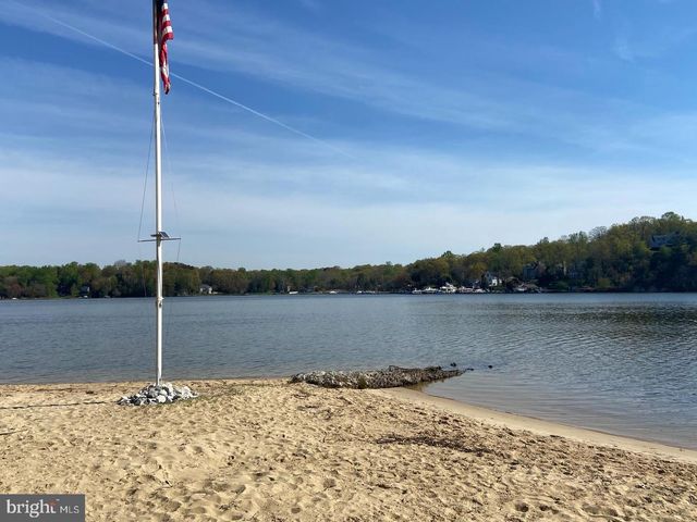 816 VALLEY DR, Crownsville, MD 21032