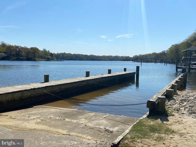 816 VALLEY DR, Crownsville, MD 21032