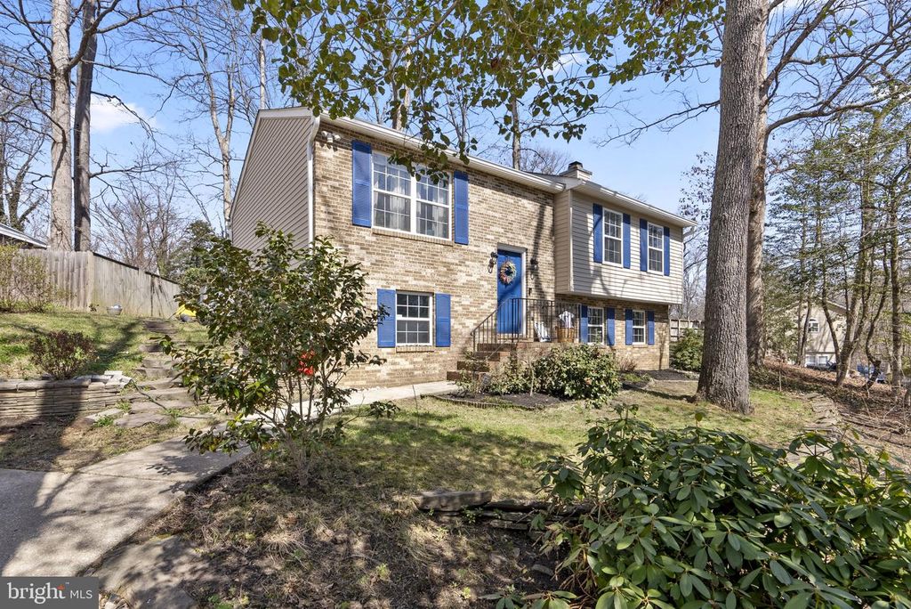 816 VALLEY DR, Crownsville, MD 21032