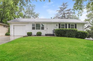 11404 Norton Avenue, Kansas City, MO 64137